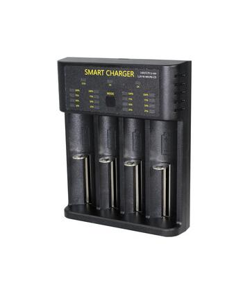 CARREGADOR UNIVERSAL 4 baterias LI-ION/Ni-MH/Ni-Cd