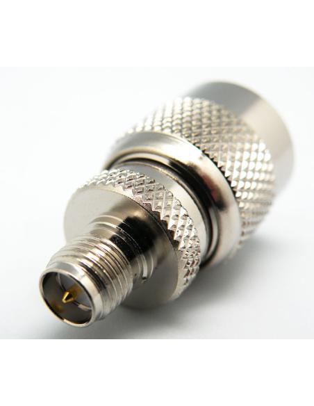 SMA-RÜCKWÄRTS-WEIBCHEN – TNC-RÜCKWÄRTS-MÄNNCHEN